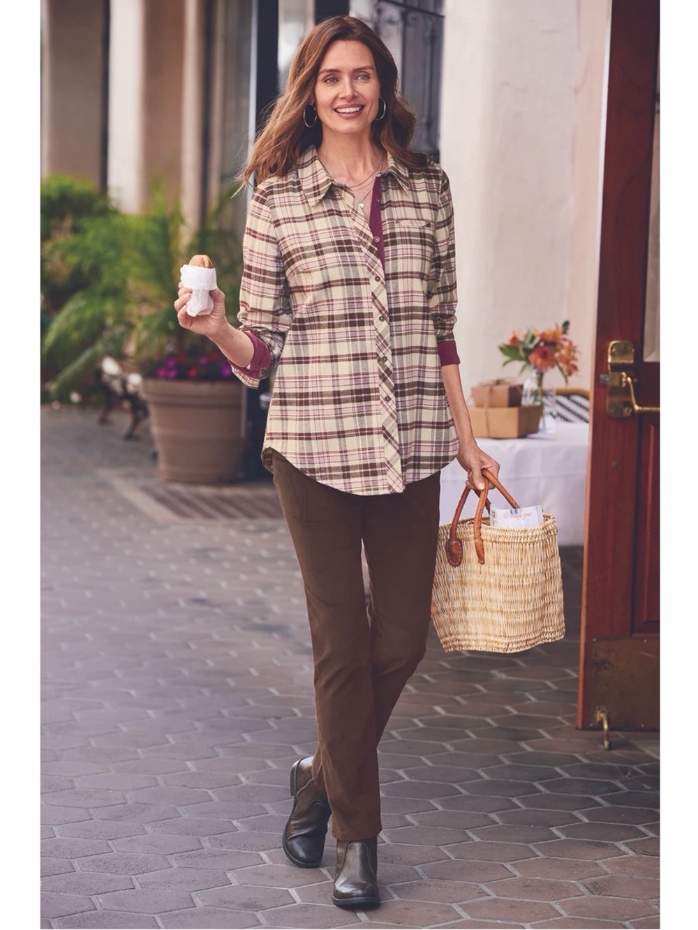 Soft Surroundings Woman Brown Corduroy Pull-On Stretch Slim Pants MEDIUM Classic